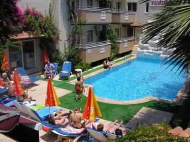 Ozcan Beach Hotel Turunç Eksteriør bilde