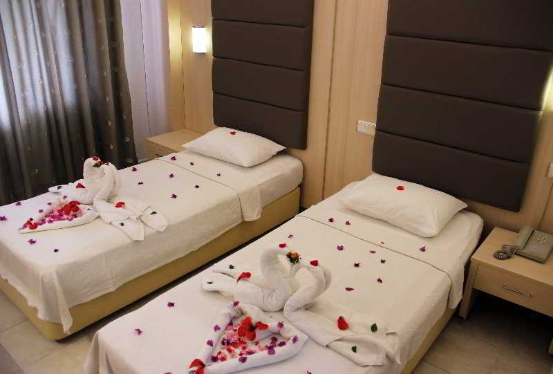 Ozcan Beach Hotel Turunç Eksteriør bilde